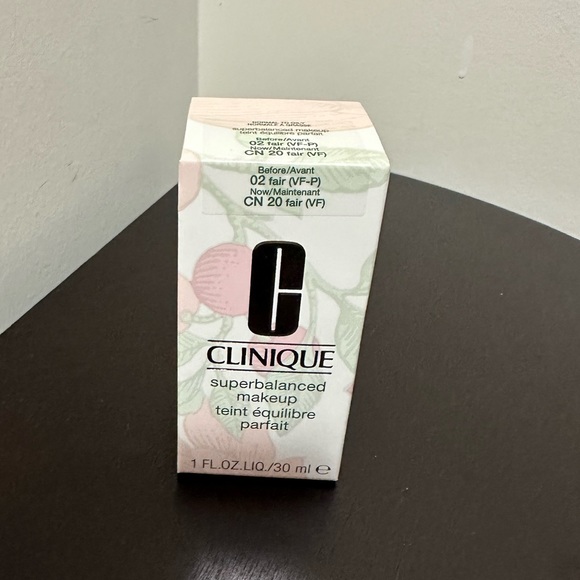 FULL SIZE CLINIQUE SUPERBALANCED MAKEUP FOUNDATION IN SHADE CN20 FAIR (V… - Picture 6 of 8